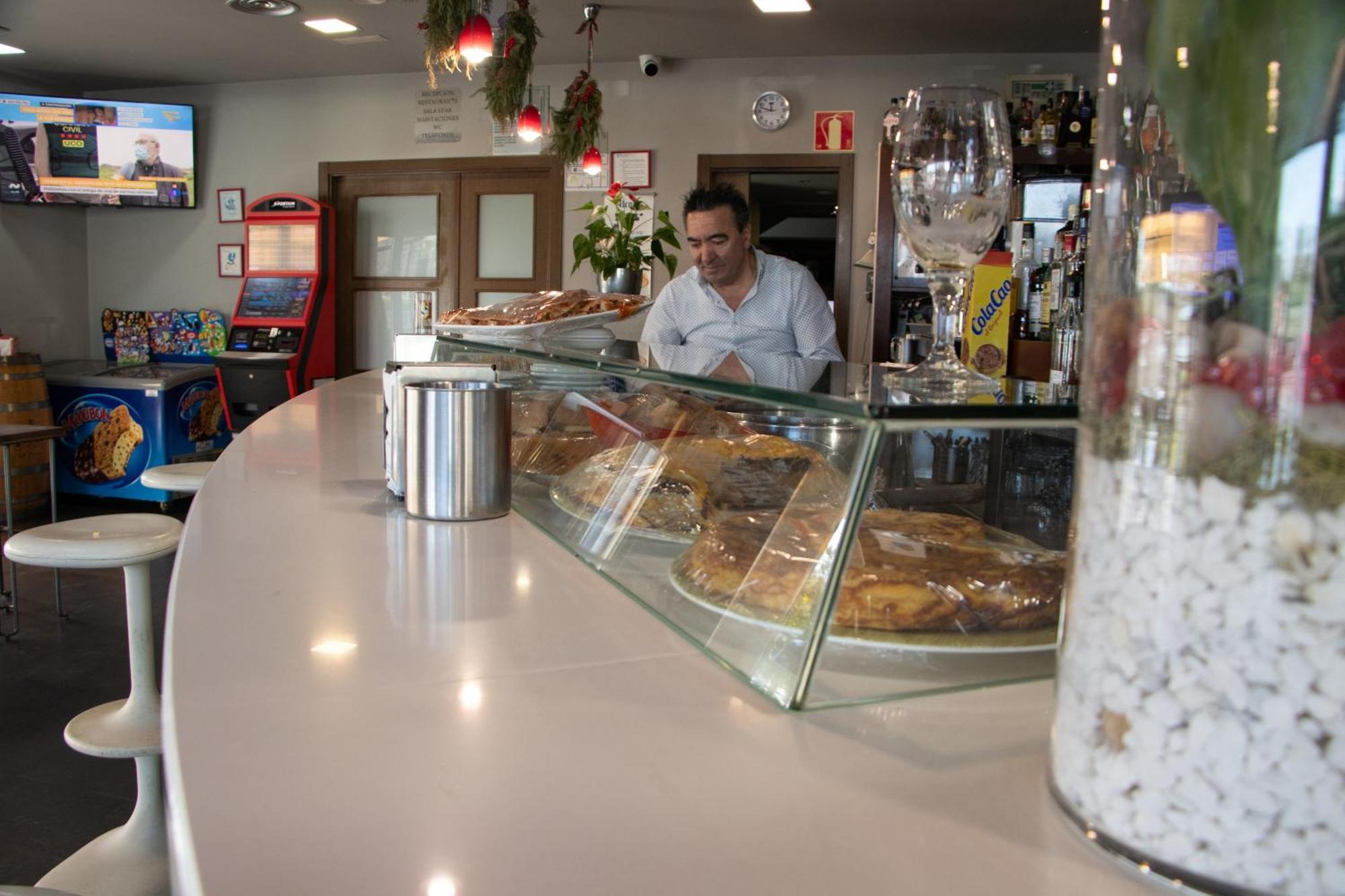 Pension Restaurante "O Retiro " Arzúa Esterno foto